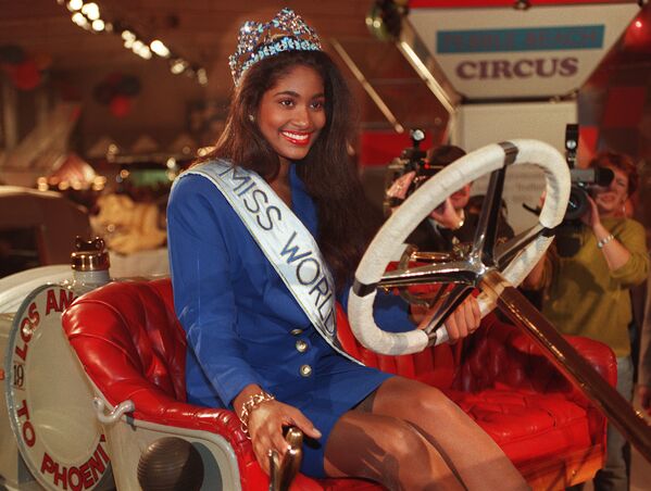 Miss World 1993 from Jamaica, Lisa Hanna - Sputnik International
