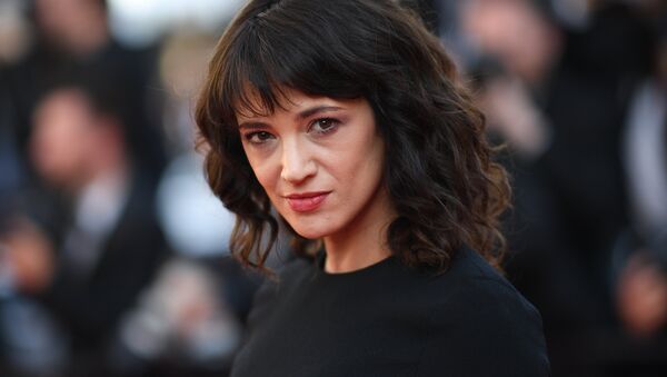 (FILES) In this file photo taken on May 19, 2018 Italian actress Asia Argento arrives for the closing ceremony and the screening of the film The Man Who Killed Don Quixote at the 71st edition of the Cannes Film Festival in Cannes, southern France - Sputnik International