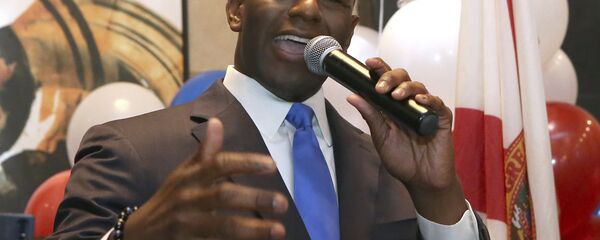 Andrew Gillum addresses his supporters after winning the Democrat primary for governor on Tuesday, Aug. 28, 2018, in Tallahassee, Fla. - Sputnik International