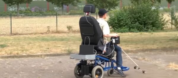 Germany: Man With Poor Vision Invents E-car for the Blind - Sputnik International