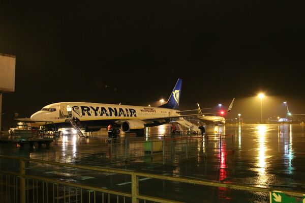 Ryanair airplane at Stansted airport, London Ryanair airplane at Stansted airport, London - Sputnik International