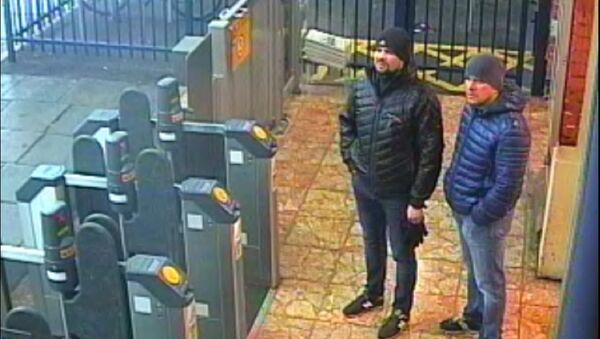 Alexander Petrov and Ruslan Boshirov, who were formally accused of attempting to murder former Russian intelligence officer Sergei Skripal and his daughter Yulia in Salisbury, are seen on CCTV at Salisbury Station on March 3, 2018 in an image handed out by the Metropolitan Police in London, Britain September 5, 2018 - Sputnik International