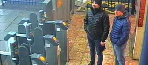 Alexander Petrov and Ruslan Boshirov, who were formally accused of attempting to murder former Russian intelligence officer Sergei Skripal and his daughter Yulia in Salisbury, are seen on CCTV at Salisbury Station on March 3, 2018 in an image handed out by the Metropolitan Police in London, Britain September 5, 2018 - Sputnik International