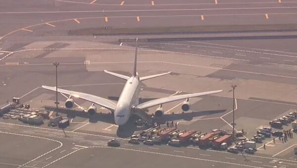 An Emirates A380 in quarantine at JFK Airport - Sputnik International