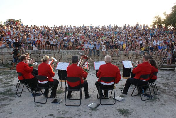 Symphonic Brass Wales performing in Crimea Symphonic Brass Wales performing in Crimea - Sputnik International