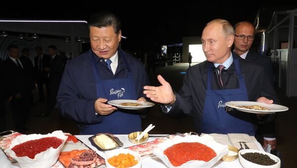 Xi Jinping and Vladimir Putin - Sputnik International