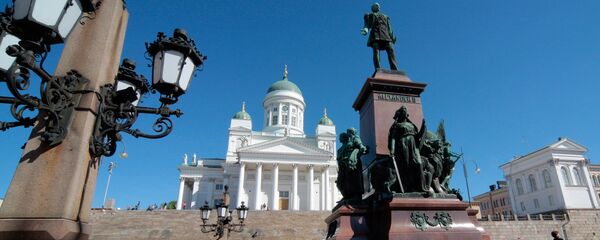 Finland. Helsinki. Monument to Emperor Alexander II on the Cathedral square. - Sputnik International