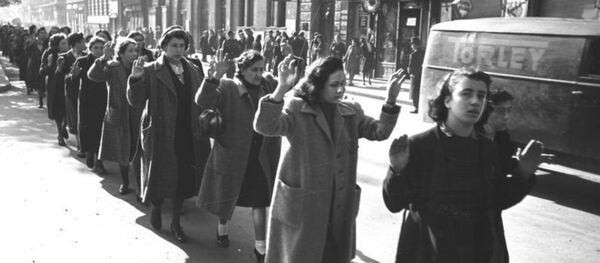 Hungarian Jews being rounded up in Budapest during the Second World War. Hungarian Jews being rounded up in Budapest during the Second World War. - Sputnik International