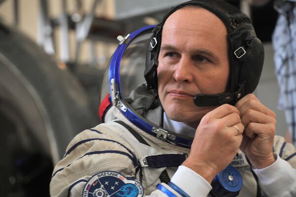 Russian Cosmonauts, Training Center Staffers Receive Sputnik V COVID-19 Shots, Roscosmos Says Russian Cosmonauts, Training Center Staffers Receive Sputnik V COVID-19 Shots, Roscosmos Says - Sputnik International