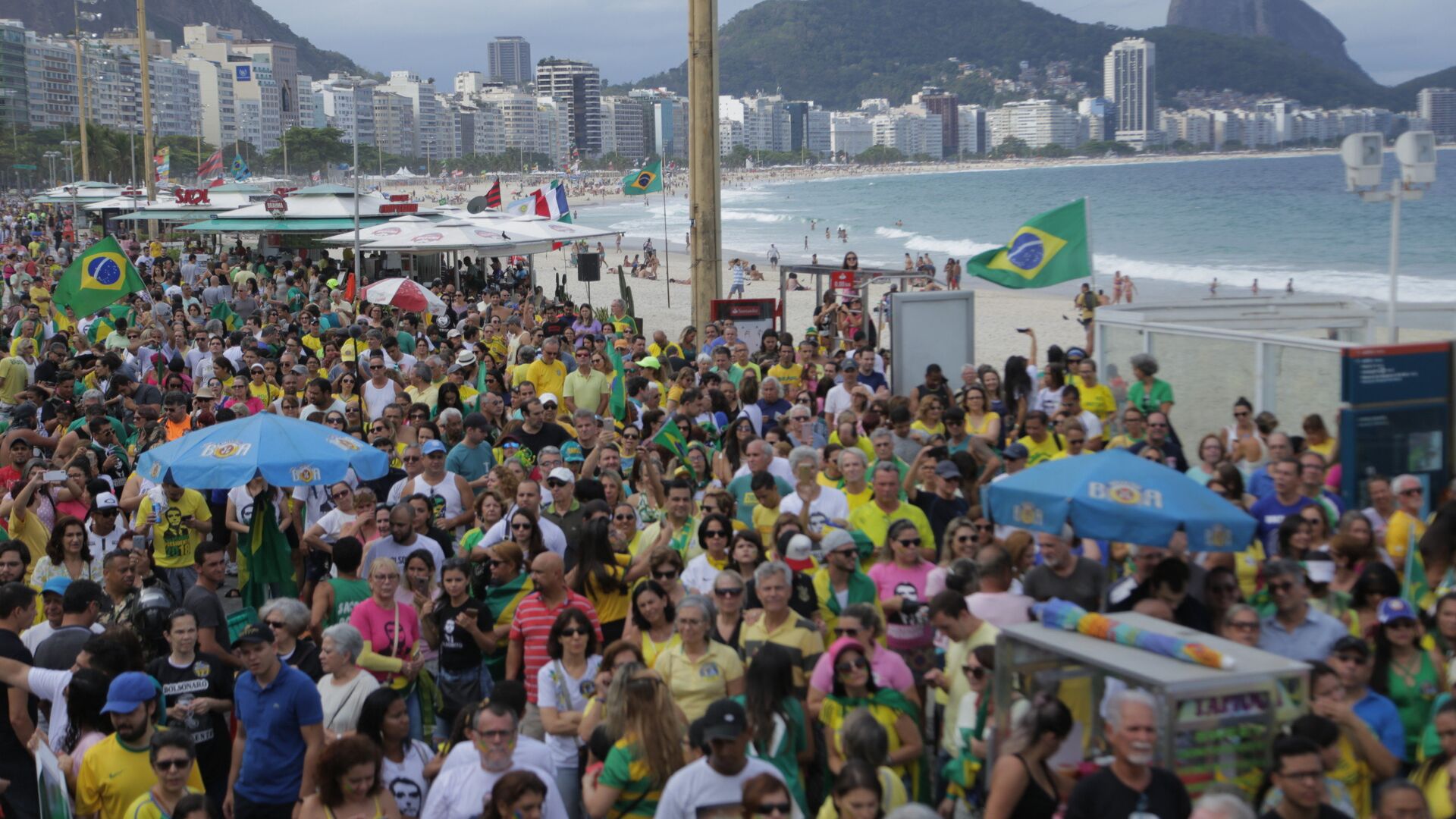 Jair Bolsonaro supporters rally in Rio de Janeiro. - Sputnik International, 1920, 07.09.2021