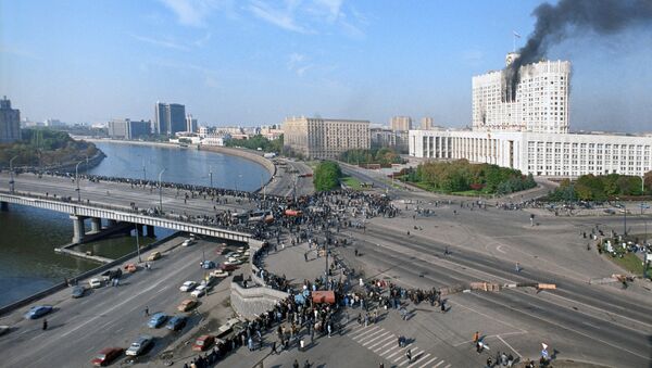 The events of the 3rd-4th October, 1993. View from Kalininsky Bridge near the White House - Sputnik International