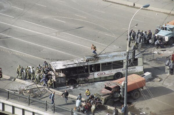 Shooting near the Government House during the 1993 Constitution Crisis - Sputnik International