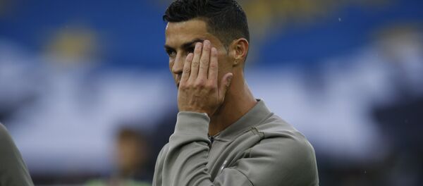 Juventus forward Cristiano Ronaldo warms up prior to the Serie A soccer match between Udinese and Juventus, at the Dacia Arena stadium in Udine, Italy, Saturday, Oct.6, 2018 Juventus forward Cristiano Ronaldo warms up prior to the Serie A soccer match between Udinese and Juventus, at the Dacia Arena stadium in Udine, Italy, Saturday, Oct.6, 2018 - Sputnik International