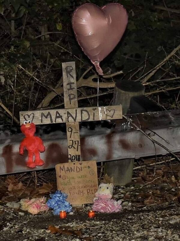 Sex doll grave in Ohio Sex doll grave in Ohio - Sputnik International