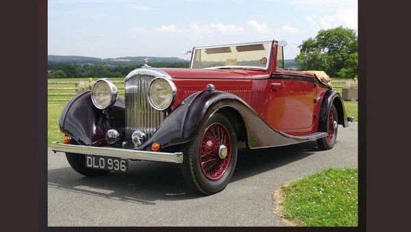 1937 Bentley 3.5 Litre Vanden Plas Drophead Coupe. - Sputnik International