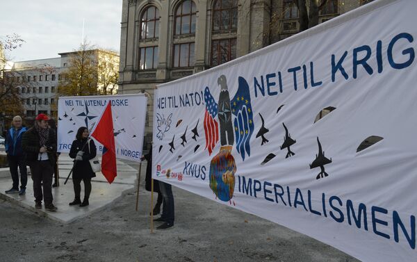 Norwegian Peace Activists Gather to Say No To NATO War Games - Sputnik International