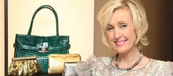 Handbag designer Lana Marks, a Trump-owned Mar-a-Lago member, now the new US ambassador to South Africa - Sputnik International