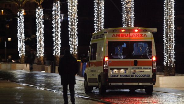 An ambulance arrives with injured at the Antonio Perrino hospital in Brindisi, southern Italy - Sputnik International