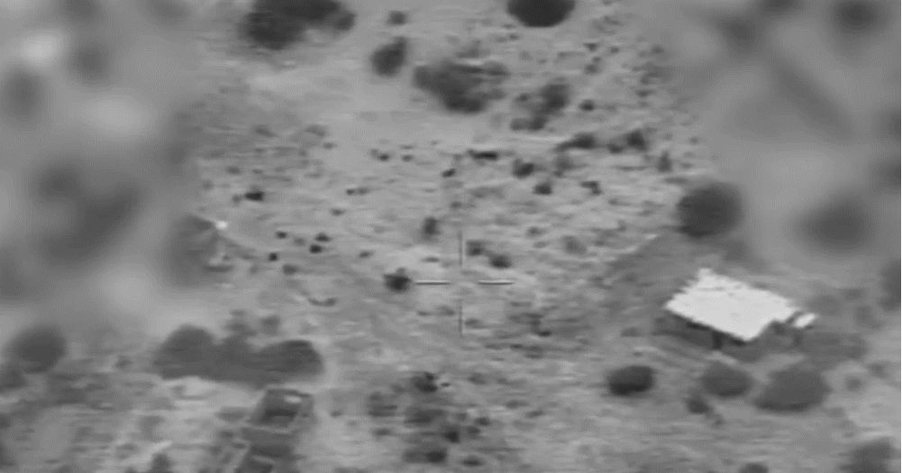 The IDF retaliated by striking eight different Hamas targets in three different compounds late Wednesday night, Haaretz reported - Sputnik International