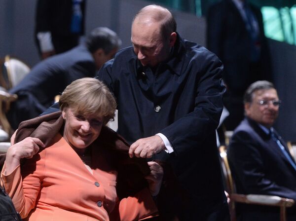 Gazing Into the Past: A Brief Chronicle of Angela Merkel's Political Career - Sputnik International