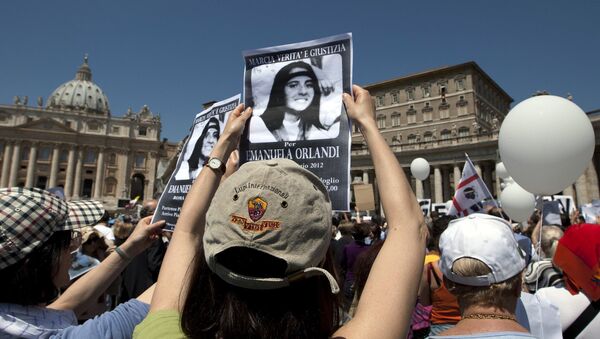 Demonstrators calling for ‘justice’ for Emanuela Oralndi in Rome in 2012 - Sputnik International