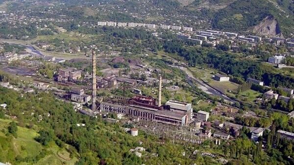 Aerial view of the town of Tkvarcheli in Abkhazia - Sputnik International