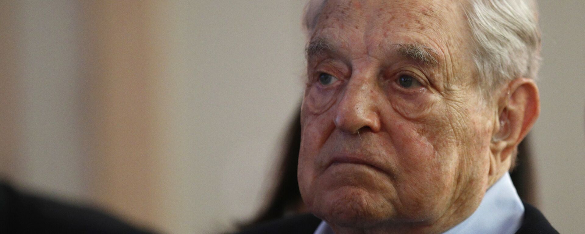 George Soros, Founder and Chairman of the Open Society Foundations listens to the conference after his speech entitled How to save the European Union as he attends the European Council On Foreign Relations Annual Council Meeting in Paris, Tuesday, May 29, 2018 - Sputnik International, 1920, 09.04.2022