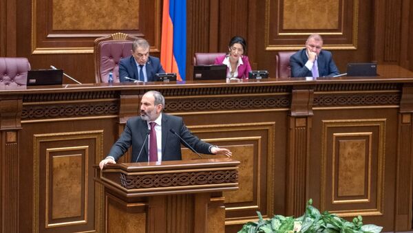 Парламент Армении отклонил кандидатуру Н. Пашиняна на пост премьер-министра - Sputnik International
