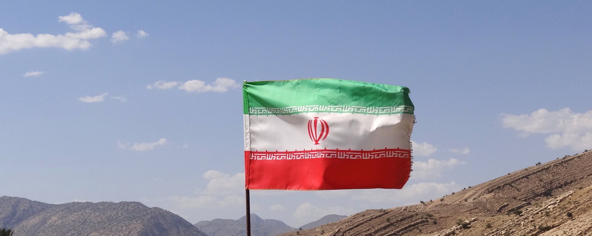 Iranian Flag over Archaeological Site - Bishapur - Sputnik International, 1920, 20.08.2022