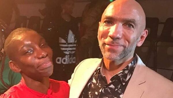 Anthony Lennon, right, with actress and writer Michaela Coel - Sputnik International