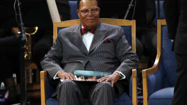 Louis Farrakhan attends the funeral service for Aretha Franklin at Greater Grace Temple, Friday, Aug. 31, 2018, in Detroit. Franklin died Aug. 16, 2018 of pancreatic cancer at the age of 76 - Sputnik International