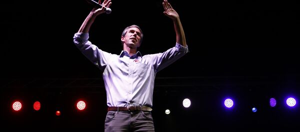 Democratic Texas U.S. Senate candidate Rep. Beto O'Rourke gestures as he concedes to Senator Ted Cruz at his midterm election night party in El Paso, Texas, U.S., November 6, 2018 Democratic Texas U.S. Senate candidate Rep. Beto O'Rourke gestures as he concedes to Senator Ted Cruz at his midterm election night party in El Paso, Texas, U.S., November 6, 2018 - Sputnik International