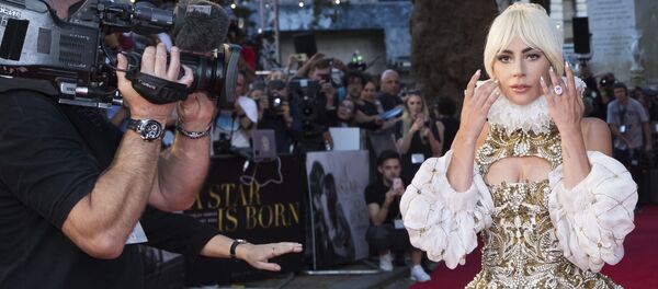 Actress and singer Lady Gaga poses for photographers upon arrival at the premiere of the film 'A Star Is Born' in London, 27 September 2018.  - Sputnik International
