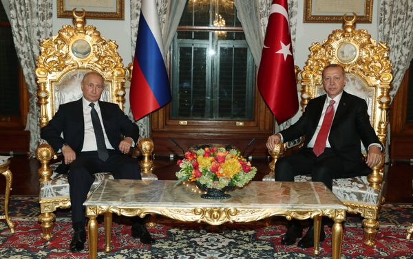 November 19, 2018. Russian President Vladimir Putin and Turkish President Recep Tayyip Erdogan, attending the ceremony marking the completion of the Turkish Stream pipeline marine section - Sputnik International