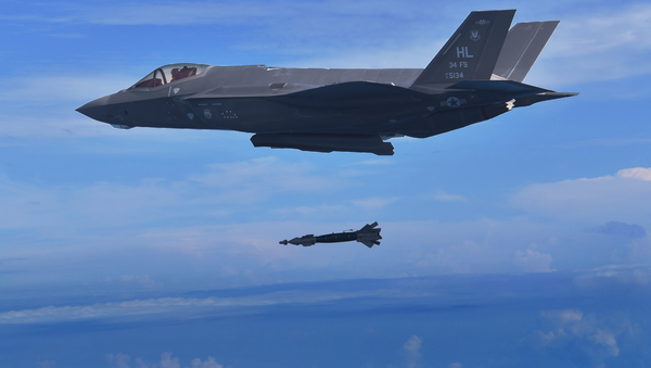 A pilot assigned to the 388th Fighter Wing's 34th Fighter Squadron drops a GBU-49 bomb from an F-35A Lightning II Nov. 7. 2018. The 34th FS is the first unit to employ the GBU-49 in combat training. The squadron recently completed a Combat Hammer weapons evaluation exercise at Eglin Air Force Base, Florida. Pilots say the GBU-49 is effective and accurate and will make the F-35A even more lethal. - Sputnik International