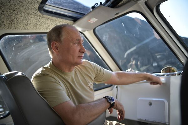 State Wheels: Vladimir Putin and the Cars He Rode - Sputnik International