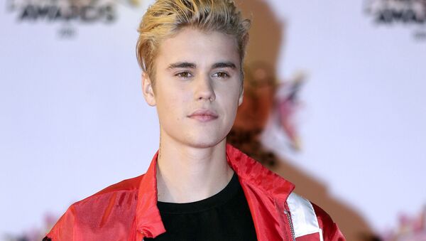 In this Nov. 7, 2015 file photo, Justin Bieber arrives at the Cannes festival palace in Cannes, southeastern France - Sputnik International