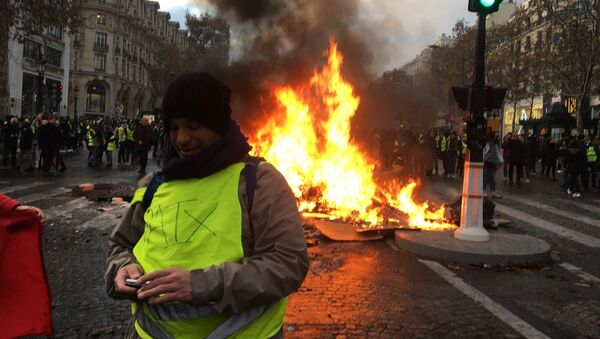 Yellow Vests protests against the rise in fuel prices in the French capital of Paris. File photo - Sputnik International