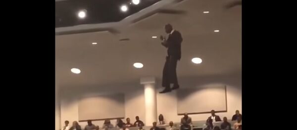 The Flying Pastor The Flying Pastor - Sputnik International