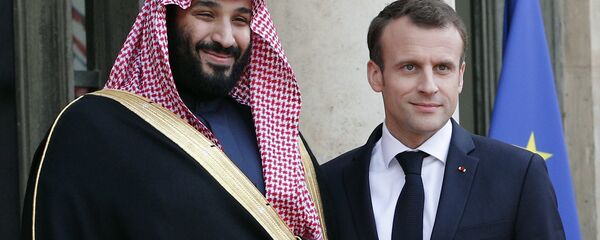 French President Emmanuel Macron, right, poses with Saudi Arabia Crown Prince Mohammed bin Salman before a meeting at the Elysee Palace in Paris, Tuesday, April 10, 2018. French President Emmanuel Macron, right, poses with Saudi Arabia Crown Prince Mohammed bin Salman before a meeting at the Elysee Palace in Paris, Tuesday, April 10, 2018. - Sputnik International