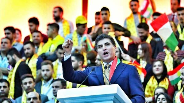 KRG PM Nechirvan Barzani addresses a rally - Sputnik International