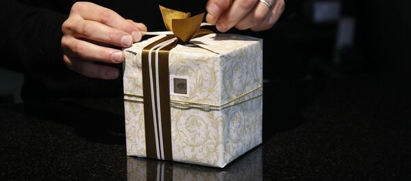 Present Present - Sputnik International