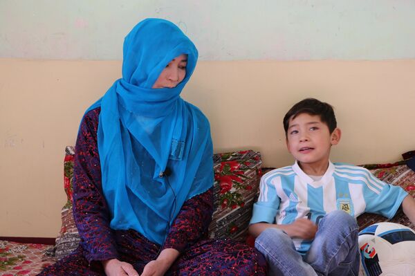  Taliban Hunting for Young Afghan Messi and His Family - Sputnik International