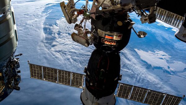 Spacewalk of Roskosmos cosmonauts Oleg Kononenko and Sergei Prokopyev. December 11, 2018 - Sputnik International