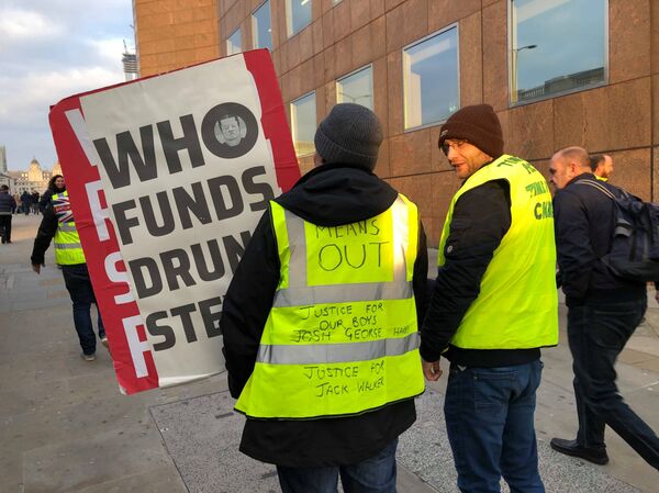 'Yellow Vests' protesters in London - Sputnik International