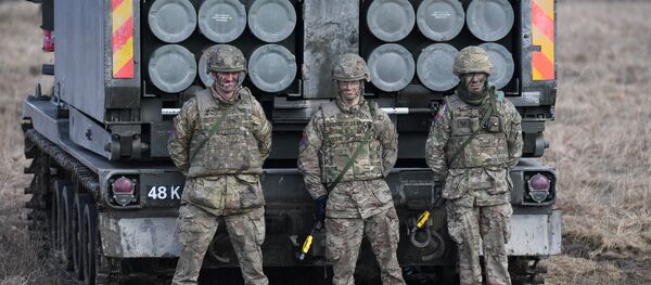 British artillery soldiers are pictured after a shooting session during the 'Dynamic Front 18' exercise in Grafenwoehr, near Eschenbach, southern Germany, on March 7, 2018. - Sputnik International