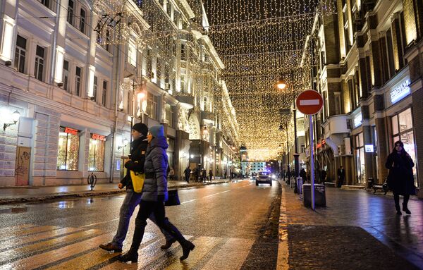Light installations set up on Mysnitskaya Street as part of the Christmas Light International Festival in Moscow Light installations set up on Mysnitskaya Street as part of the Christmas Light International Festival in Moscow - Sputnik International