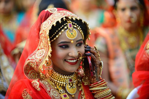 Brides During Mass Wedding Ceremony in India - Sputnik International