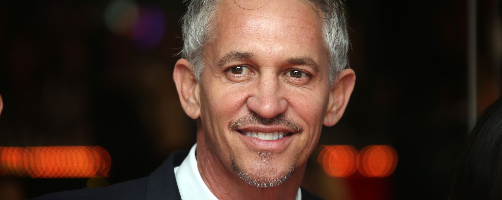 Gary Lineker poses for photographers upon arrival to the world premiere of the film The Hunger Games Mockingjay Part 1 in London, Monday, Nov. 10, 2014 - Sputnik International, 1920, 11.03.2023