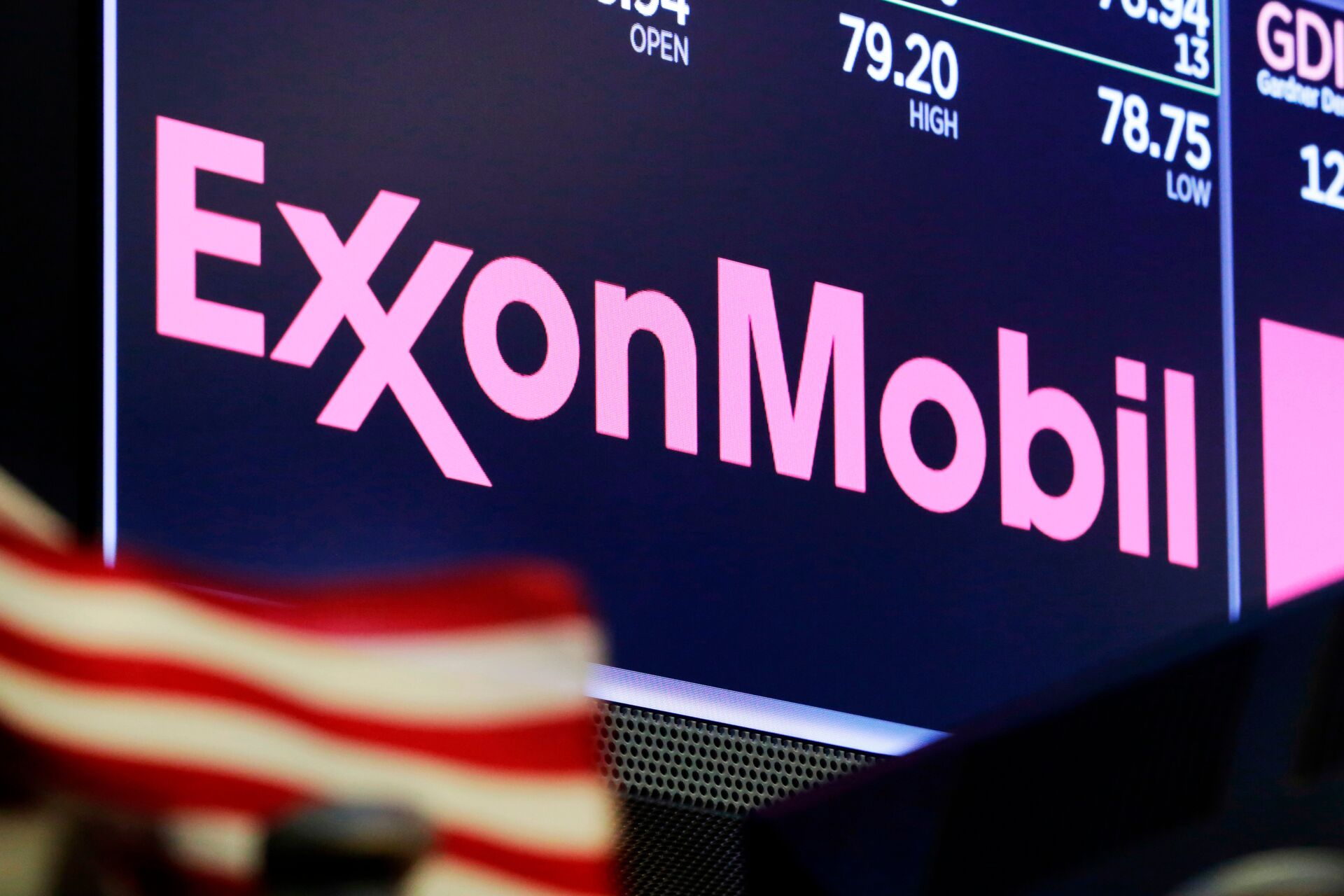 Exxon Mobil, Chevron Executive Board Members Vote Towards Climate Goals, Cutting Oil Emissions - Sputnik International, 1920, 27.05.2021
